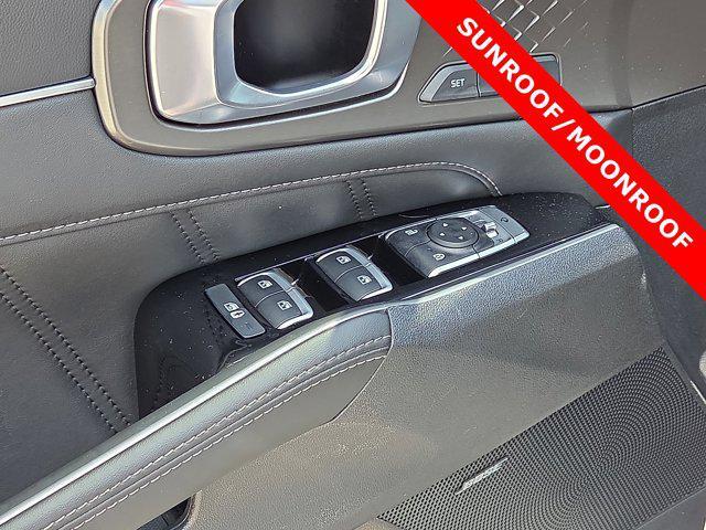 used 2023 Kia Sorento car, priced at $35,369