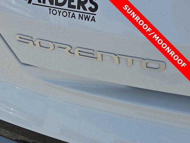 used 2023 Kia Sorento car, priced at $35,369