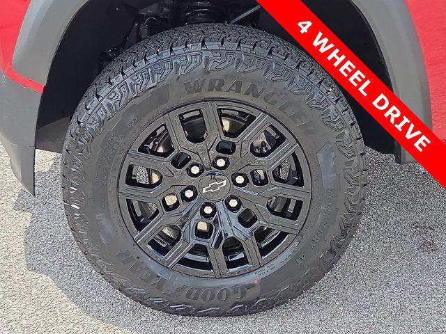used 2024 Chevrolet Colorado car, priced at $40,744