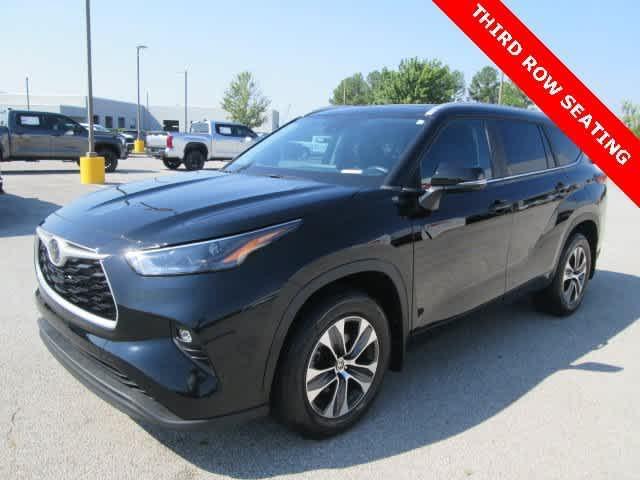 used 2023 Toyota Highlander car, priced at $42,197