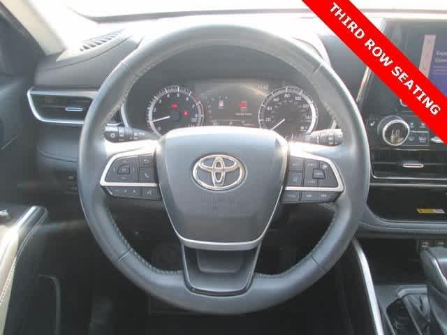 used 2023 Toyota Highlander car, priced at $42,197