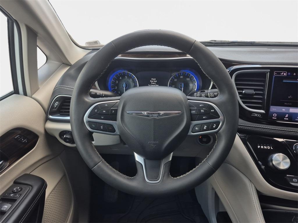 used 2023 Chrysler Pacifica car, priced at $22,530