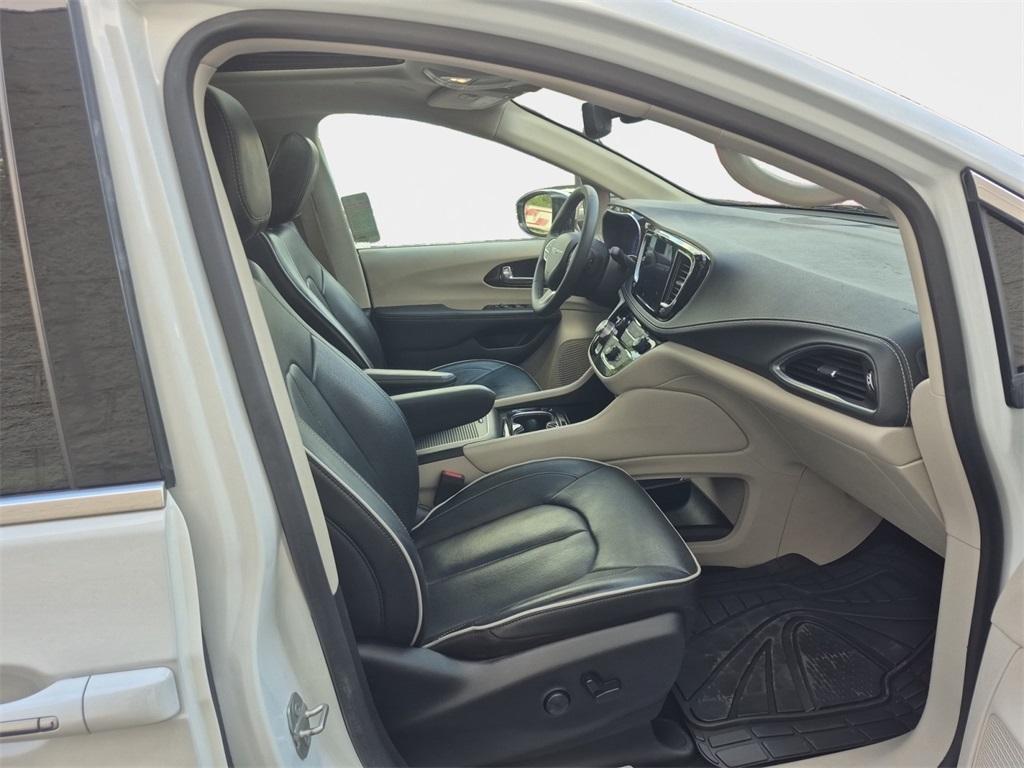 used 2023 Chrysler Pacifica car, priced at $22,530