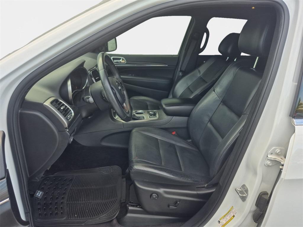 used 2019 Jeep Grand Cherokee car, priced at $19,193