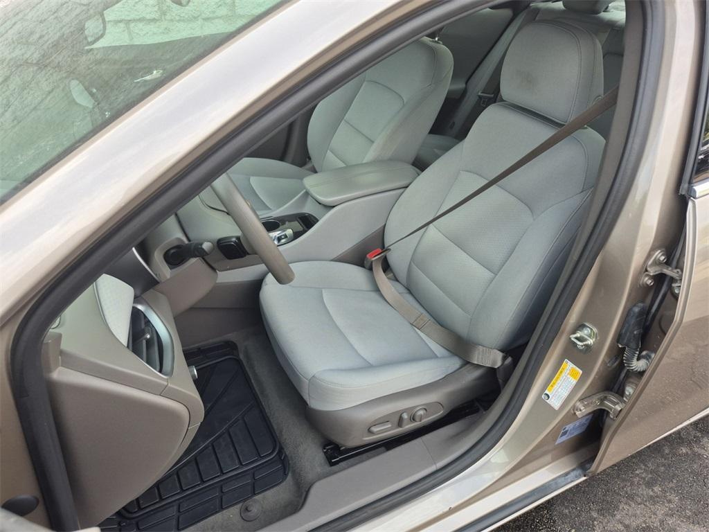 used 2022 Chevrolet Malibu car, priced at $16,848