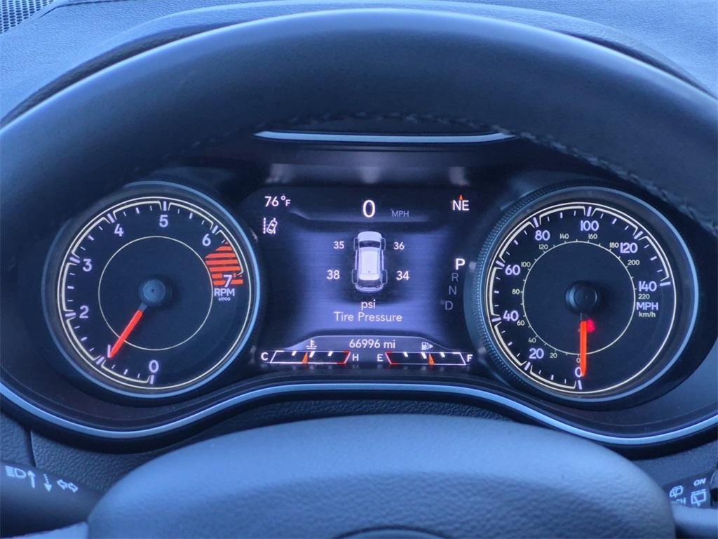 used 2023 Jeep Cherokee car, priced at $21,374