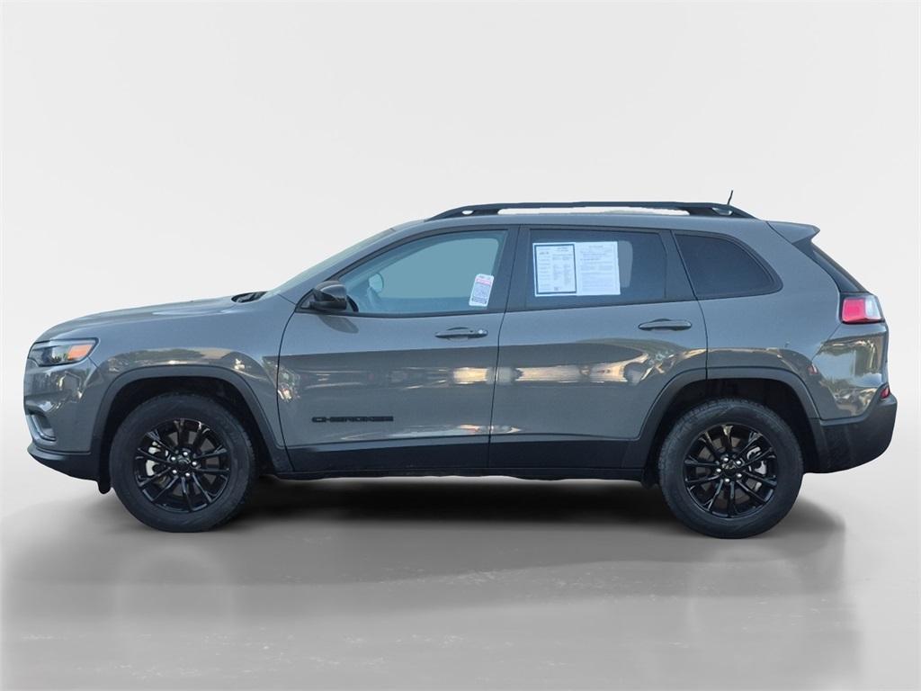 used 2023 Jeep Cherokee car, priced at $21,374