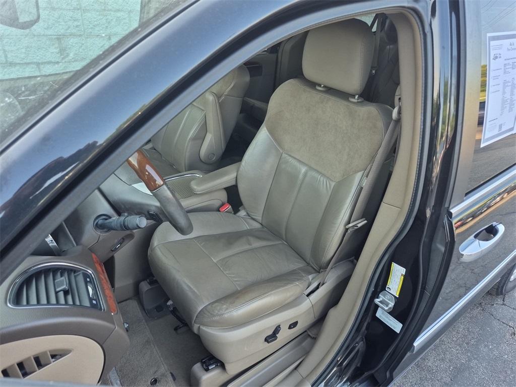 used 2016 Chrysler Town & Country car, priced at $8,672
