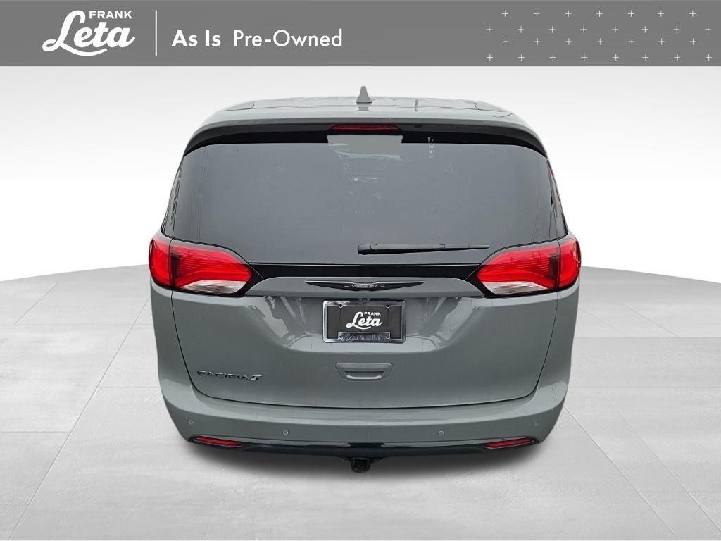 used 2020 Chrysler Pacifica car, priced at $16,500