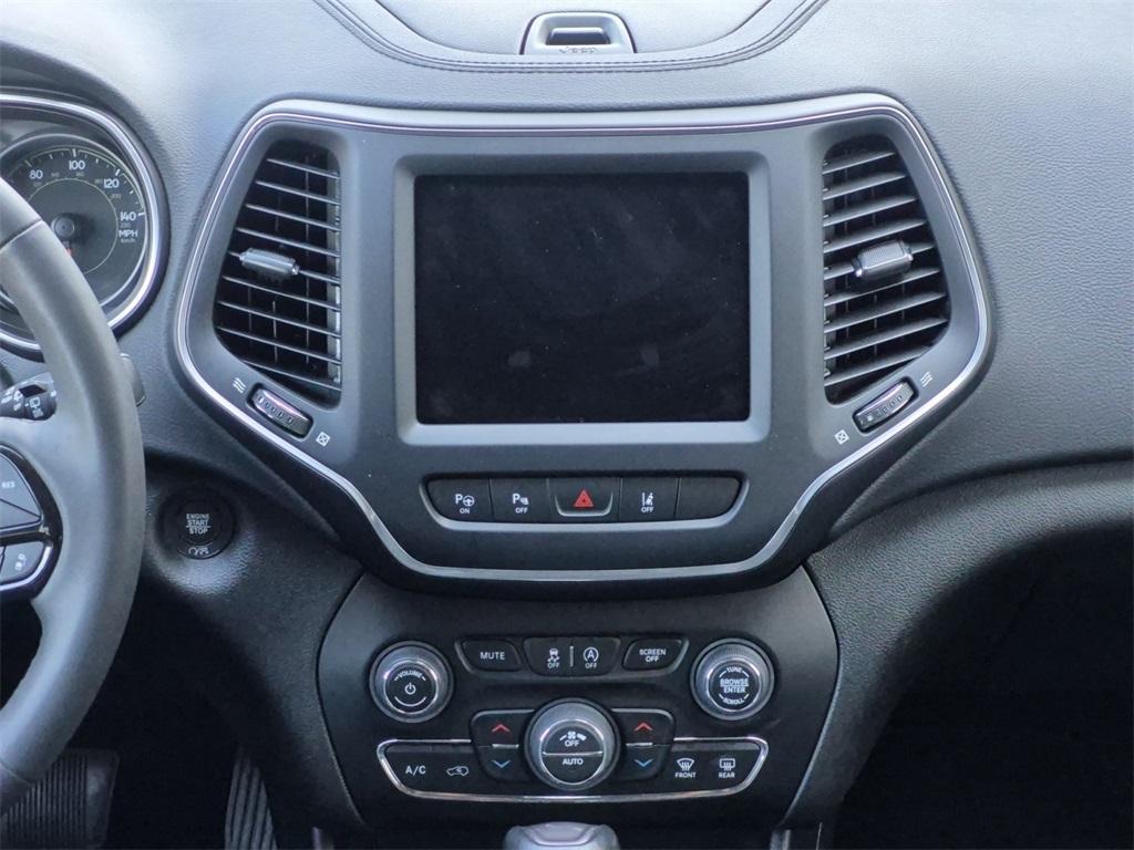 used 2023 Jeep Cherokee car, priced at $21,991