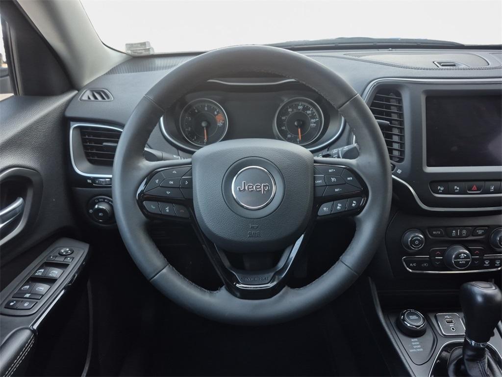 used 2023 Jeep Cherokee car, priced at $21,991