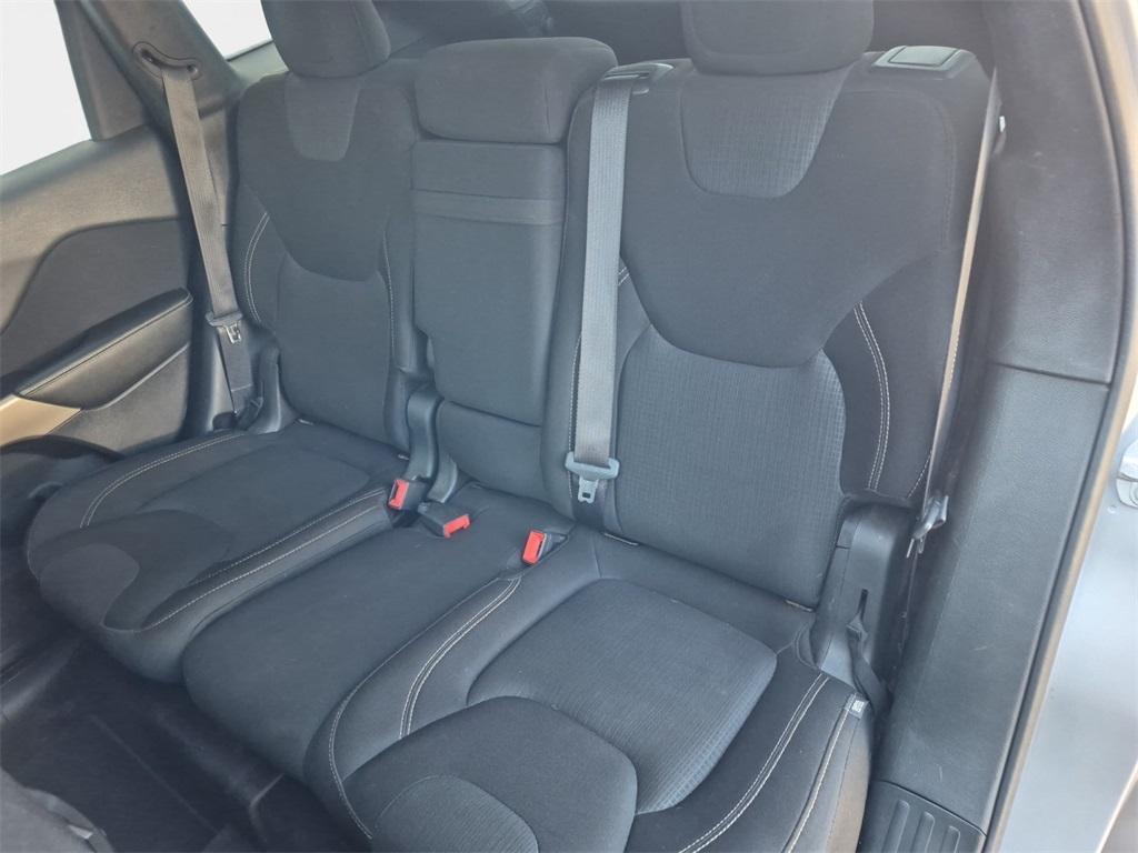 used 2017 Jeep Cherokee car, priced at $13,591
