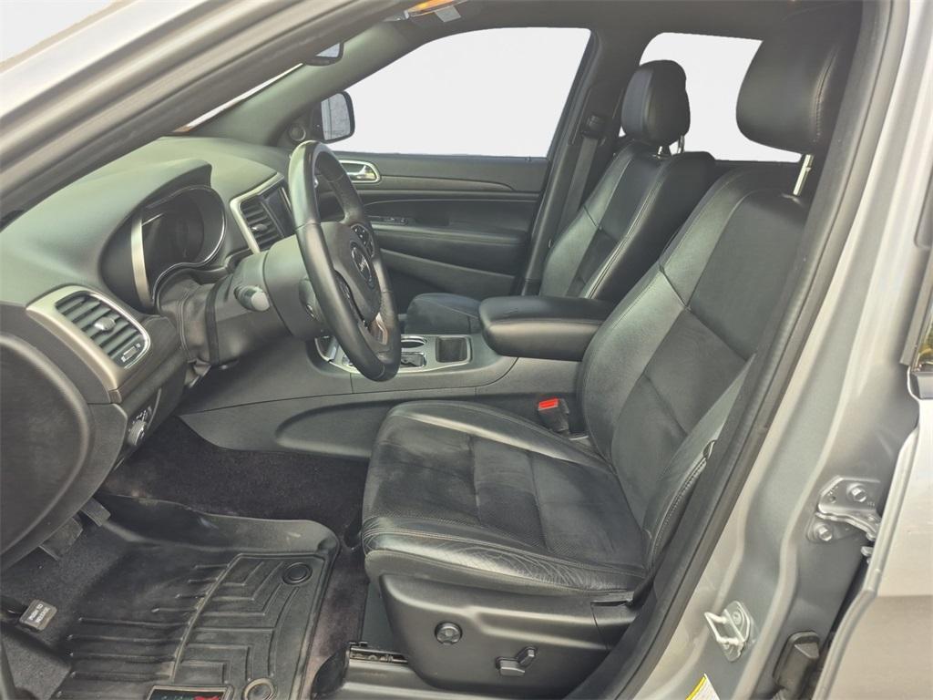 used 2018 Jeep Grand Cherokee car, priced at $15,974