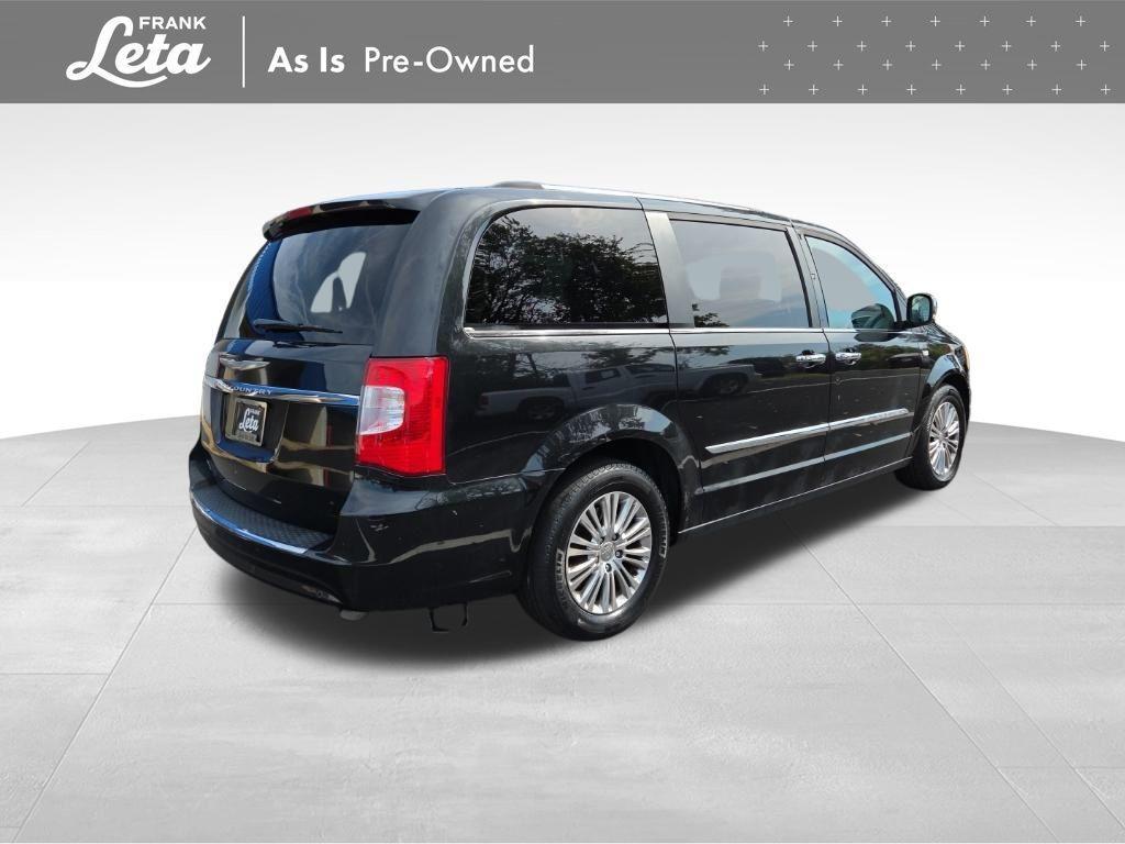 used 2014 Chrysler Town & Country car, priced at $7,900