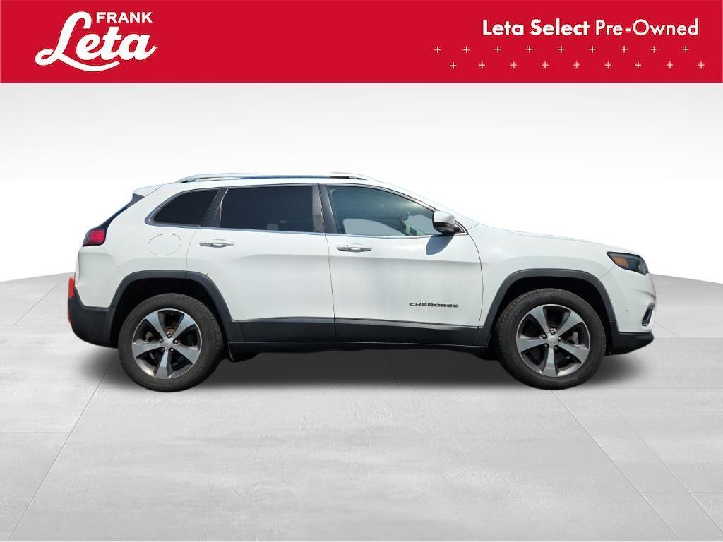 used 2019 Jeep Cherokee car, priced at $15,977