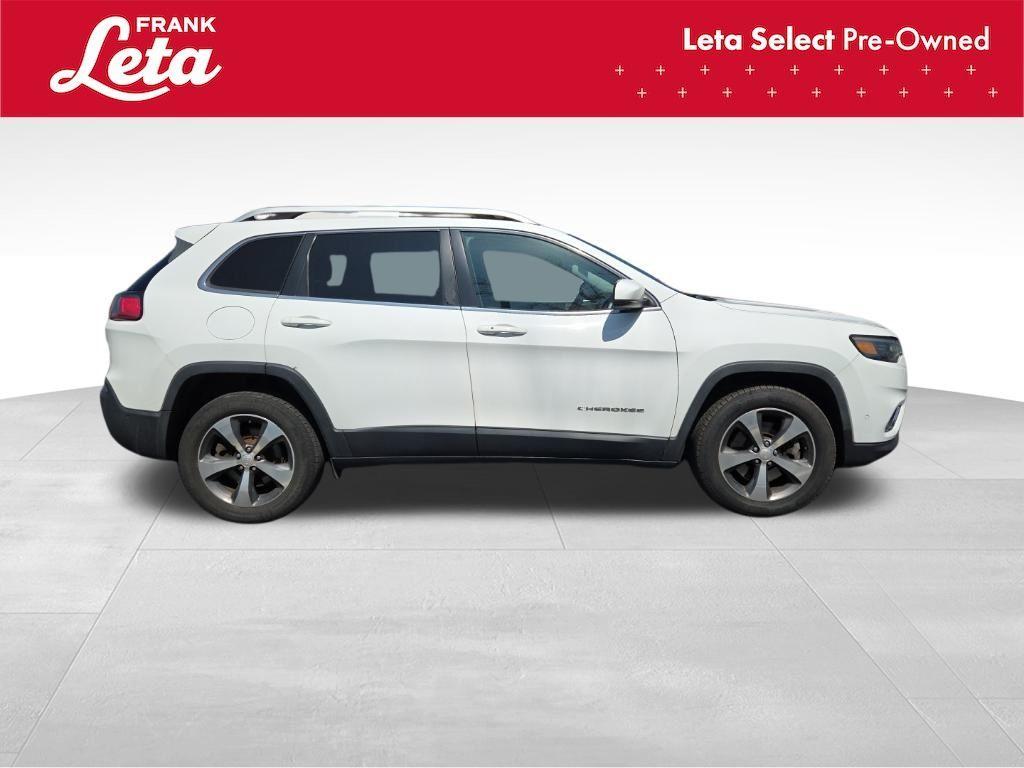 used 2019 Jeep Cherokee car, priced at $15,977