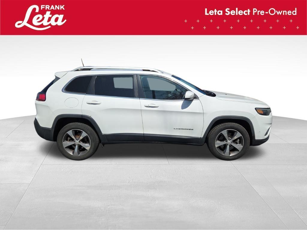 used 2019 Jeep Cherokee car, priced at $15,977