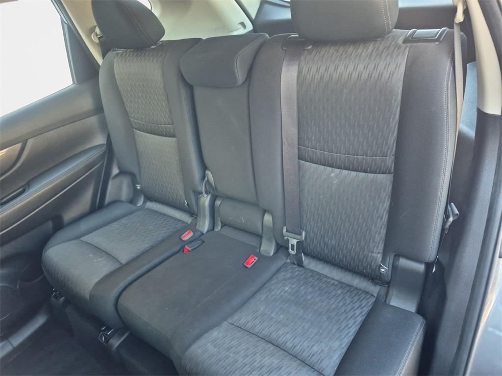 used 2020 Nissan Rogue car, priced at $14,138