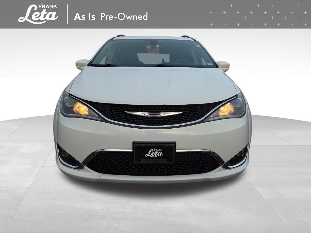 used 2017 Chrysler Pacifica car, priced at $9,987