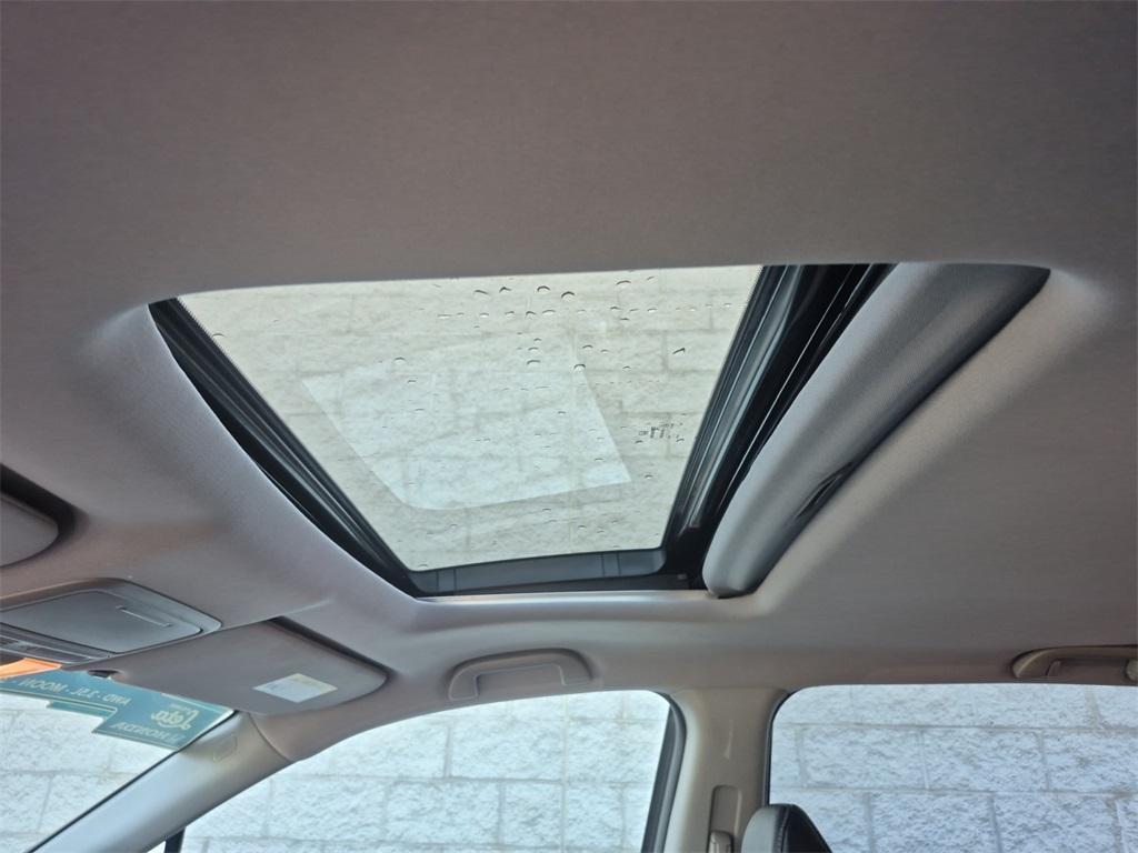 used 2018 Honda Pilot car, priced at $13,995
