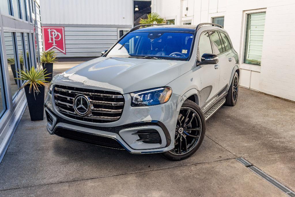 used 2024 Mercedes-Benz GLS 580 car