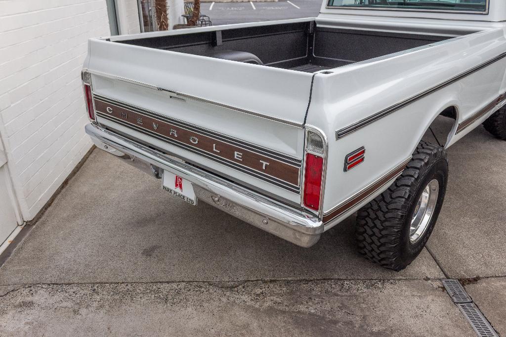 used 1971 Chevrolet Suburban car, priced at $64,950