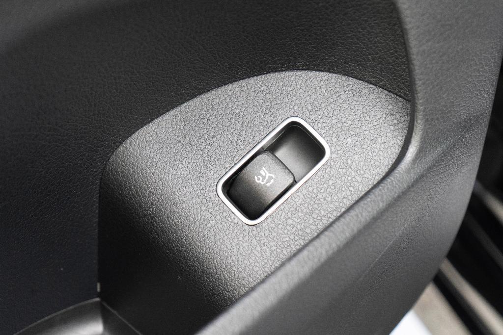 used 2022 Mercedes-Benz AMG GLE 63 car, priced at $94,950