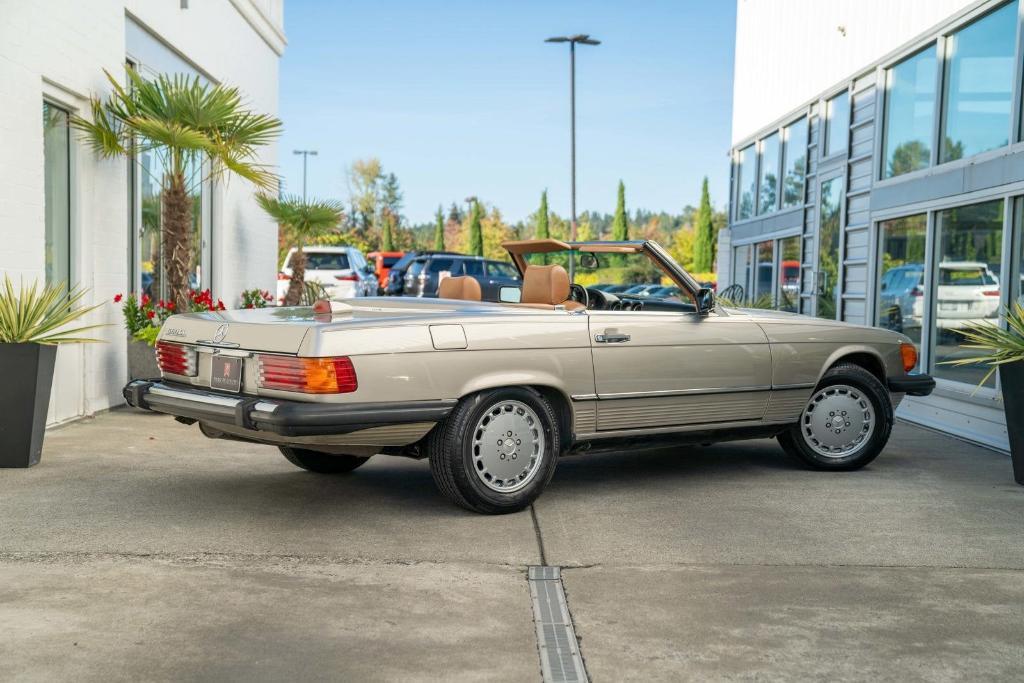 used 1986 Mercedes-Benz SL-Class car, priced at $39,950