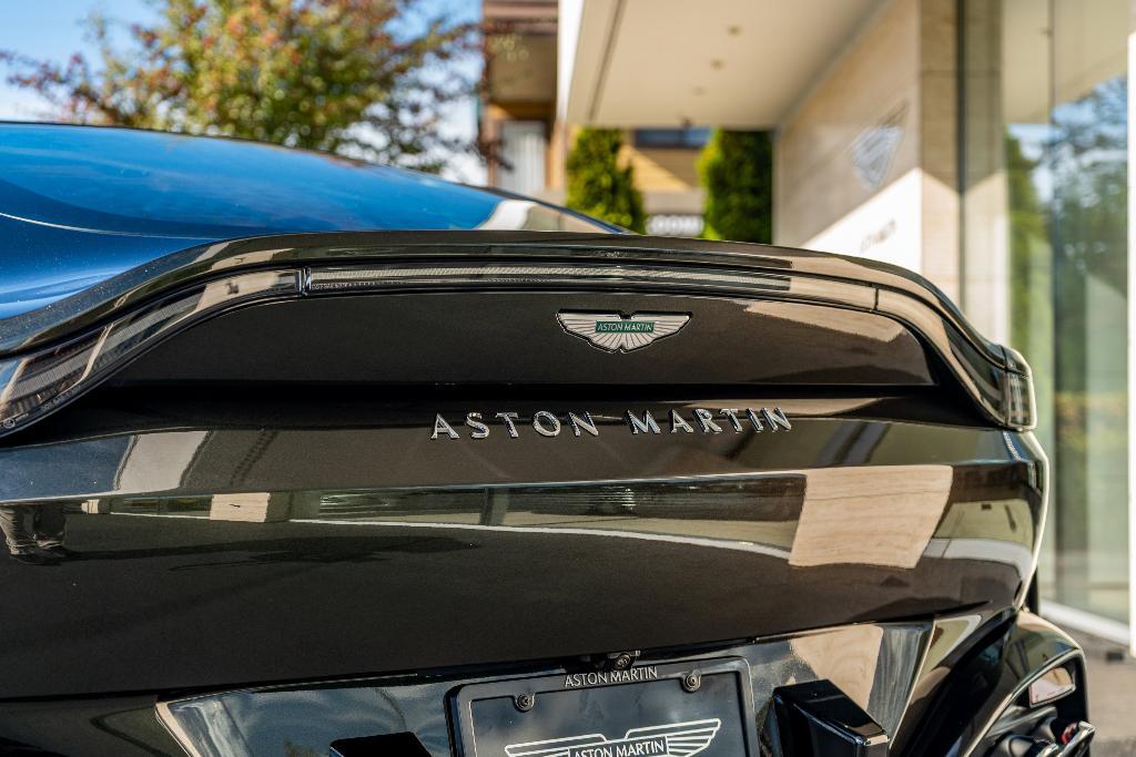 used 2025 Aston Martin Vantage car, priced at $224,950