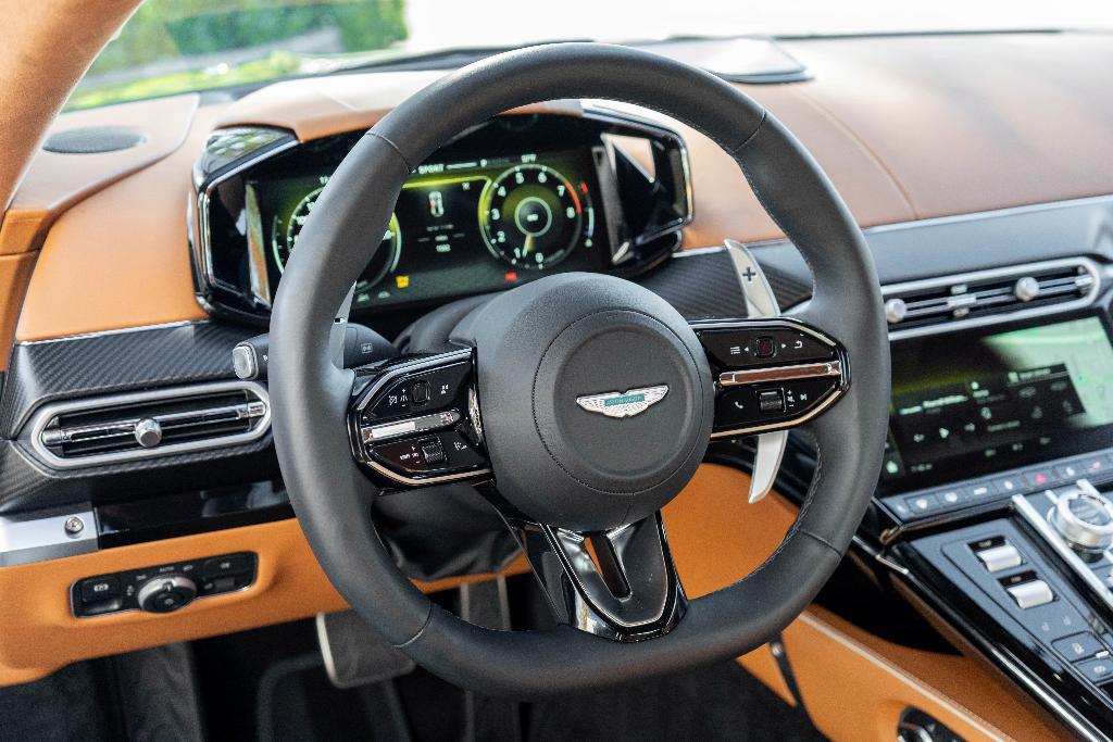 used 2025 Aston Martin Vantage car, priced at $224,950