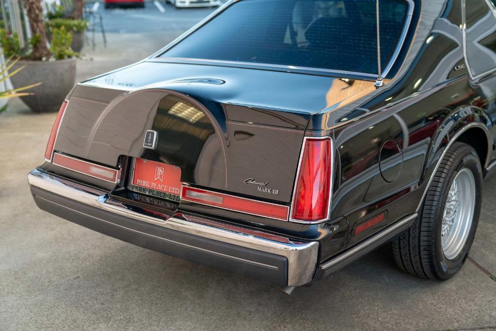 used 1985 Lincoln Mark VII car, priced at $22,950