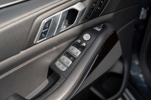 used 2019 BMW X7 car