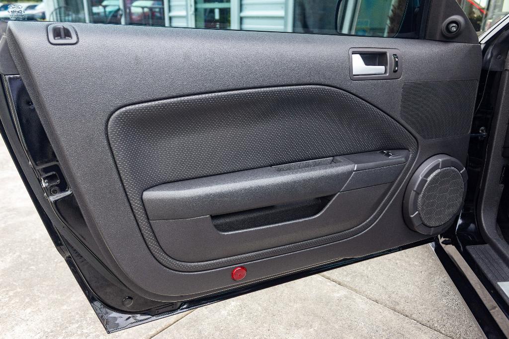 used 2007 Ford Mustang car, priced at $27,950