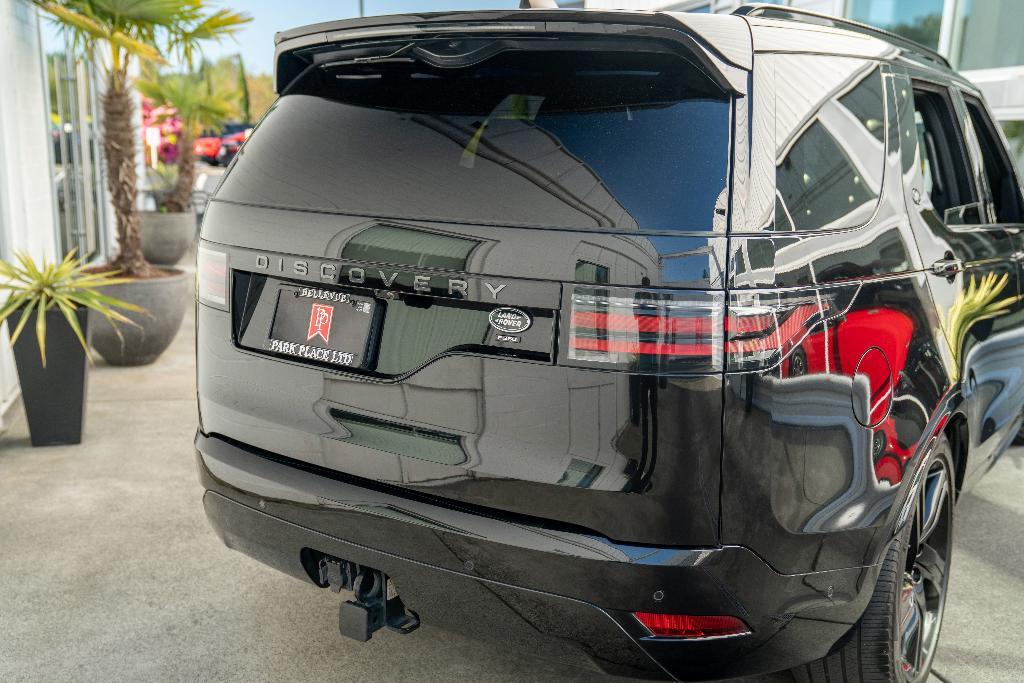 used 2022 Land Rover Discovery car, priced at $49,950
