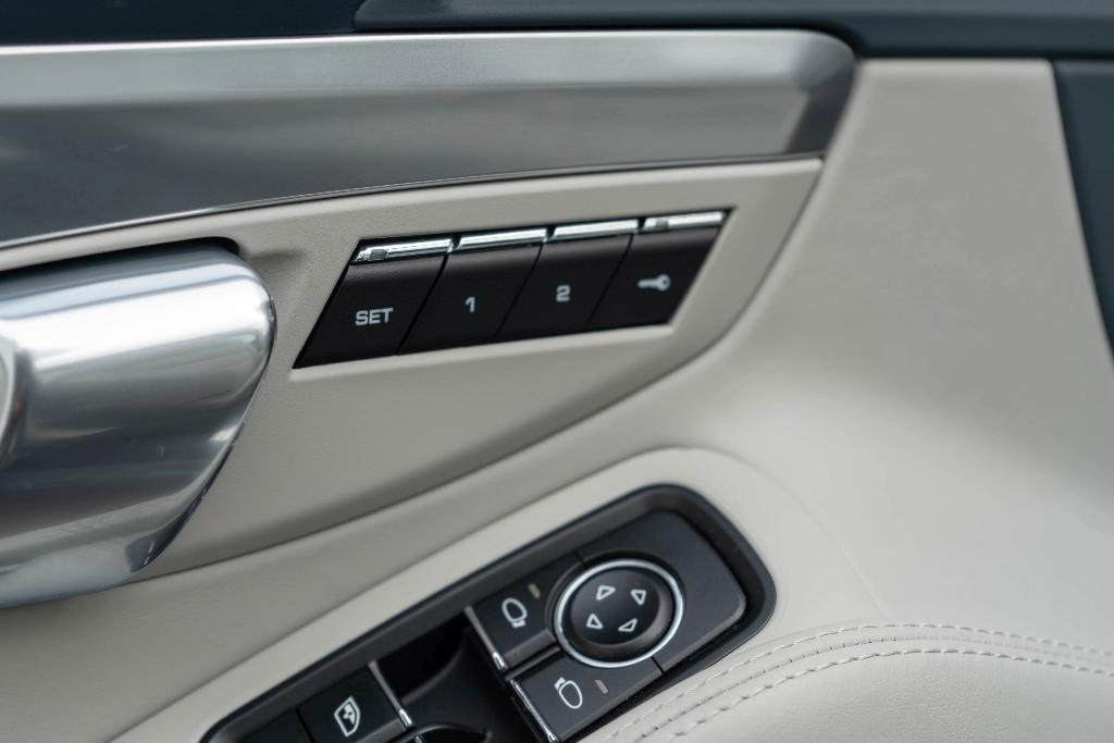 used 2018 Porsche 911 car, priced at $147,950