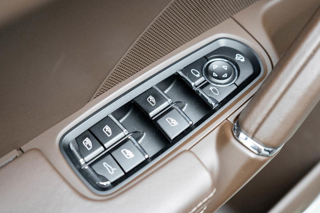 used 2018 Porsche Cayenne car, priced at $45,950