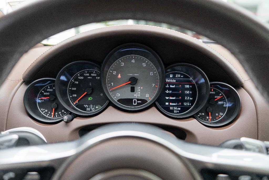 used 2018 Porsche Cayenne car, priced at $45,950