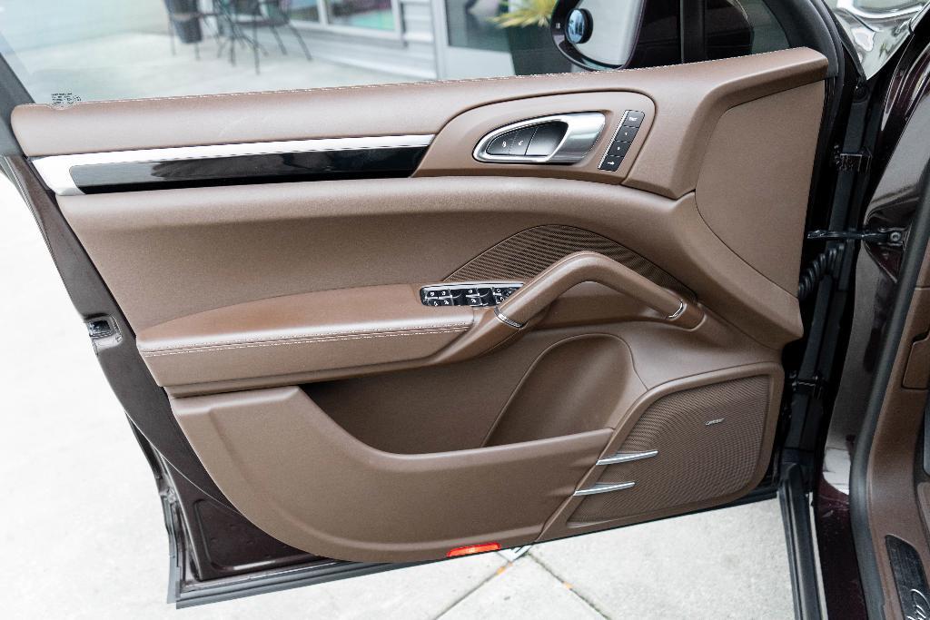 used 2018 Porsche Cayenne car, priced at $45,950