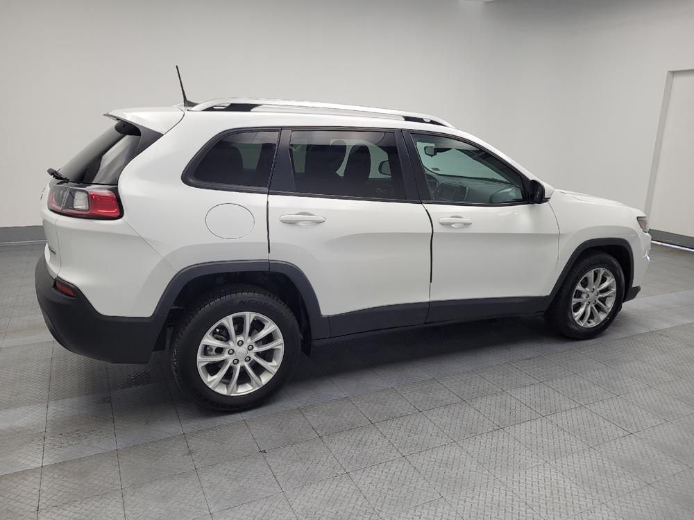 used 2021 Jeep Cherokee car, priced at $16,095