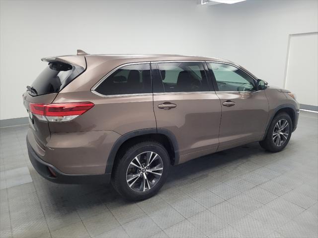 used 2018 Toyota Highlander car, priced at $23,195