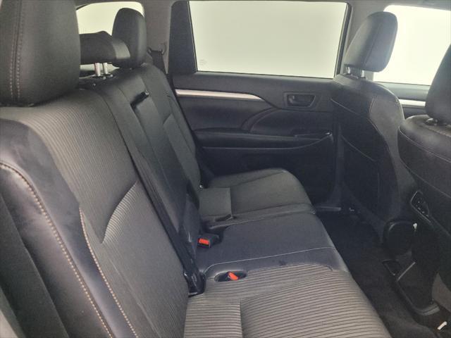 used 2018 Toyota Highlander car, priced at $23,195
