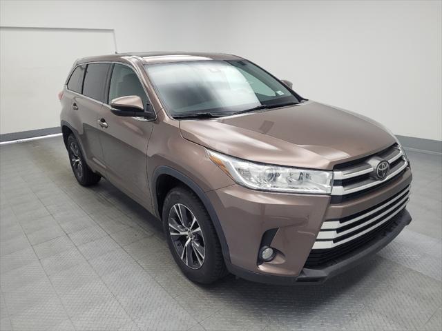 used 2018 Toyota Highlander car, priced at $23,195