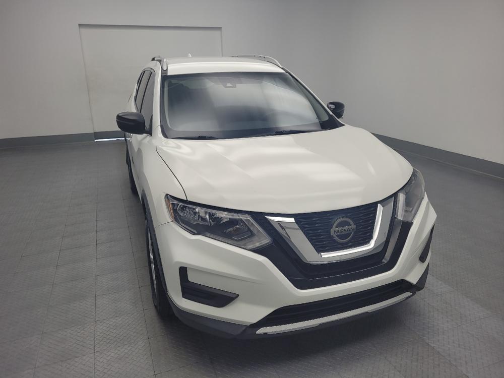 used 2020 Nissan Rogue car, priced at $15,295