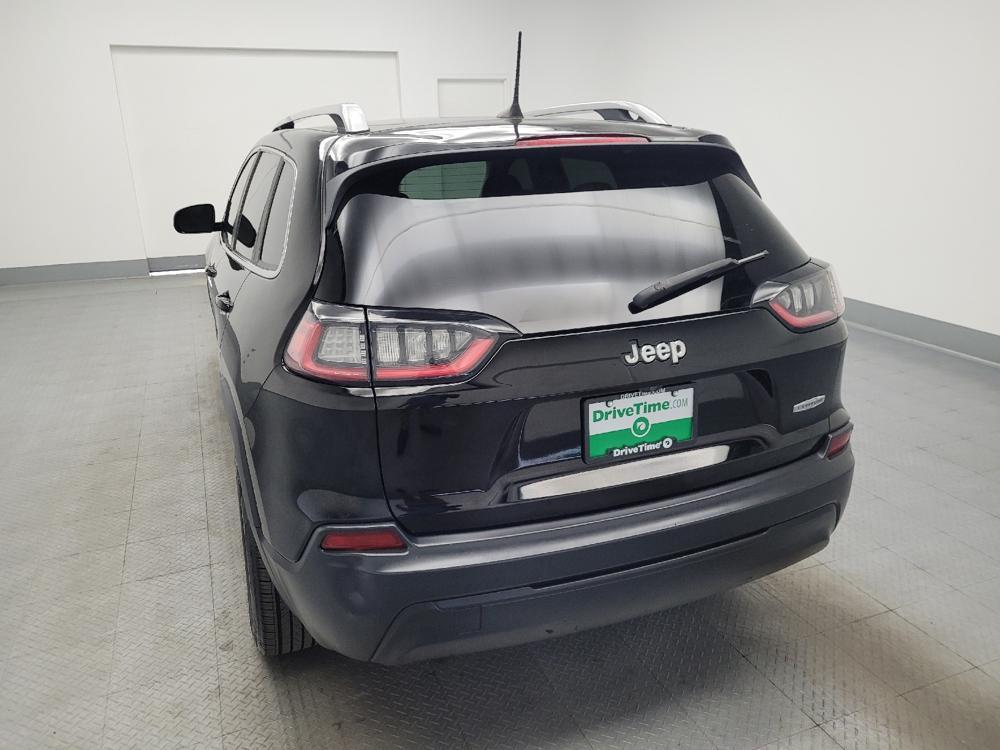 used 2019 Jeep Cherokee car, priced at $16,095
