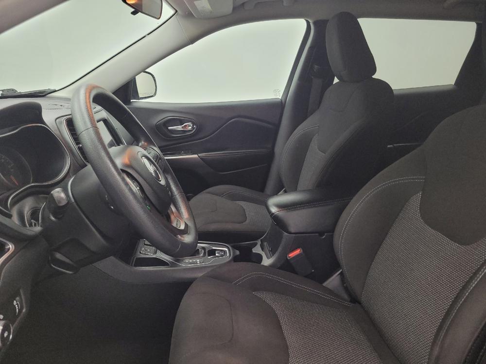 used 2019 Jeep Cherokee car, priced at $15,595
