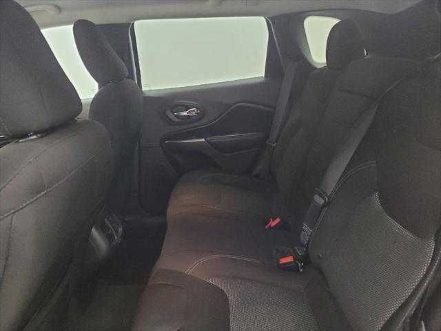 used 2019 Jeep Cherokee car, priced at $16,495