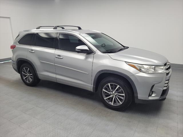 used 2018 Toyota Highlander car, priced at $26,095