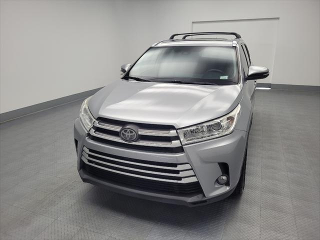 used 2018 Toyota Highlander car, priced at $26,095