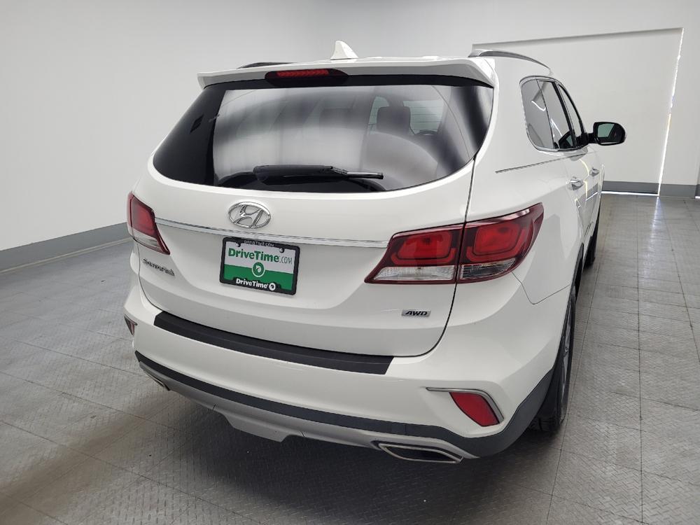 used 2018 Hyundai Santa Fe car, priced at $16,795