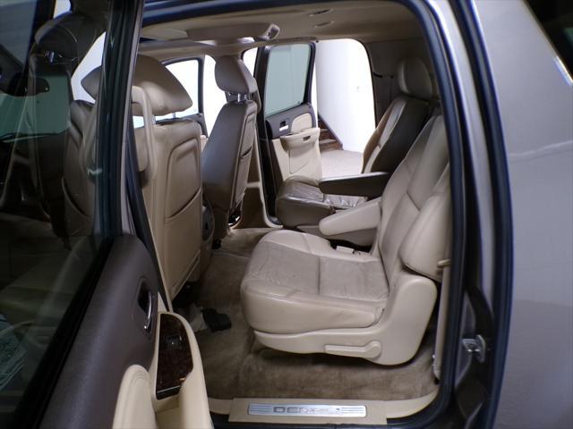 used 2011 GMC Yukon XL car, priced at $5,995